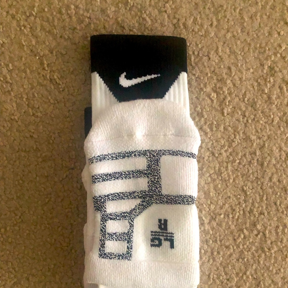 Nike Grip Crew Socks (Basketball)